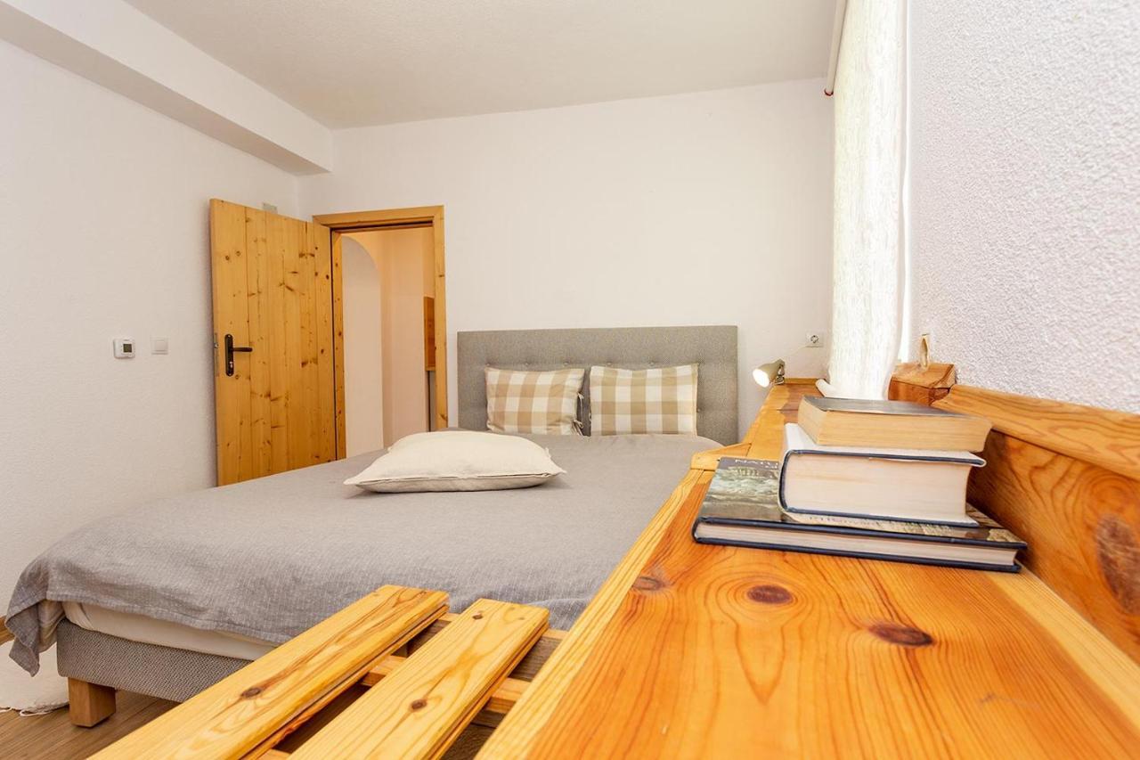 Garmen Hills Guest Houses Kültér fotó