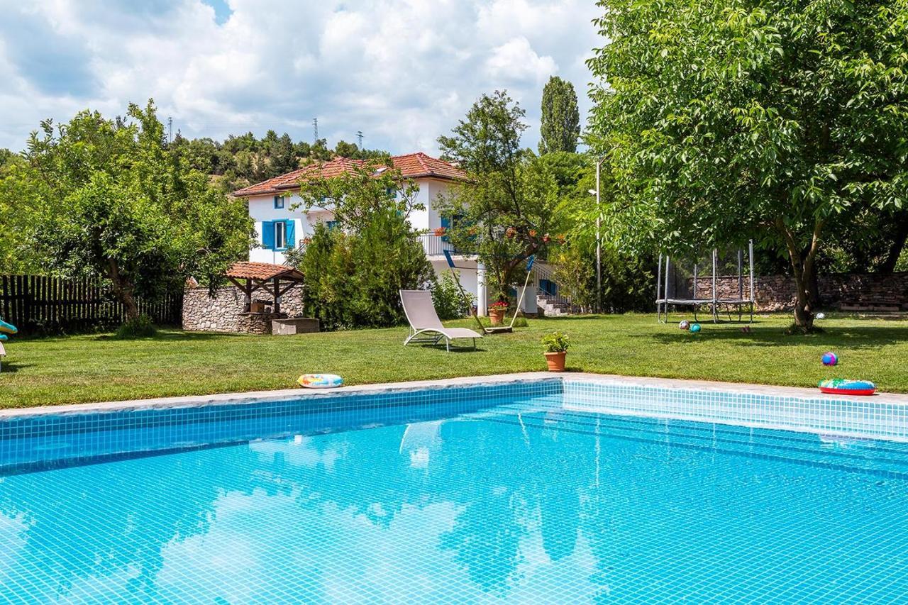 Garmen Hills Guest Houses Kültér fotó