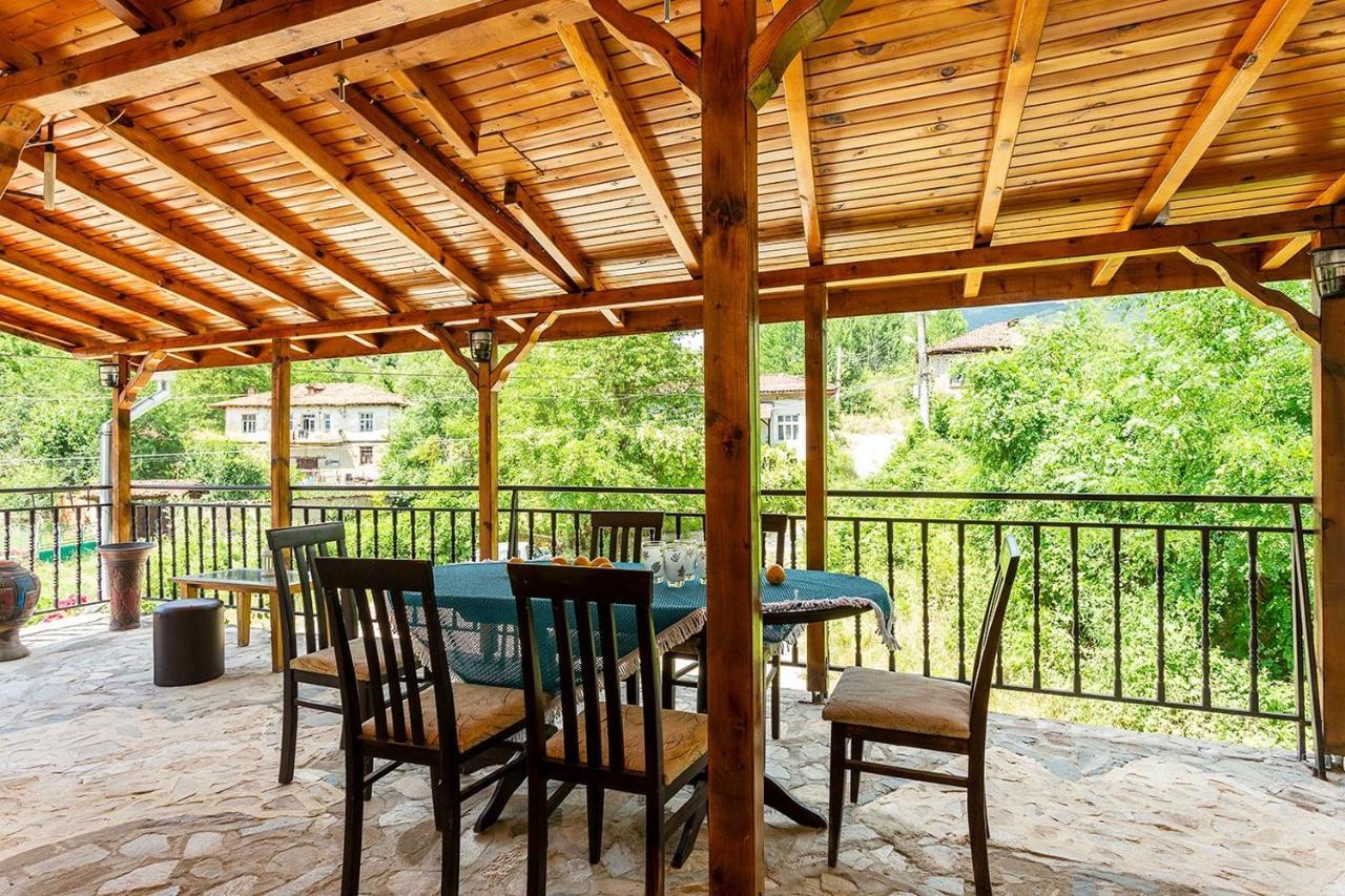Garmen Hills Guest Houses Kültér fotó