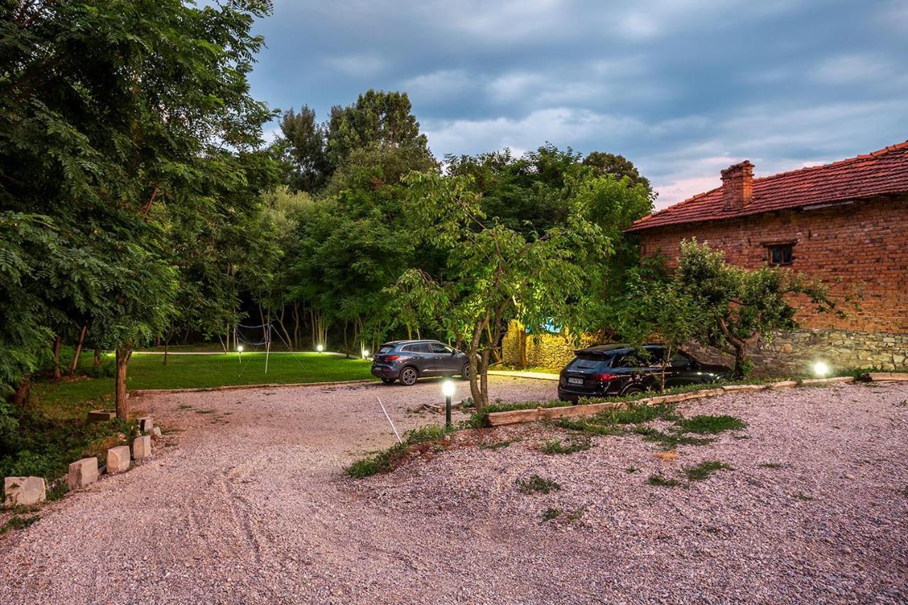 Garmen Hills Guest Houses Kültér fotó