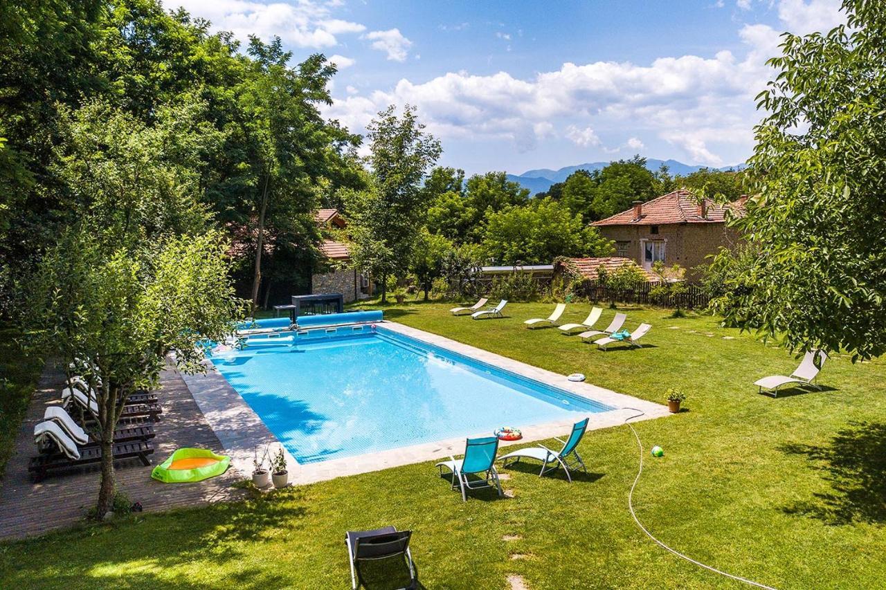 Garmen Hills Guest Houses Kültér fotó