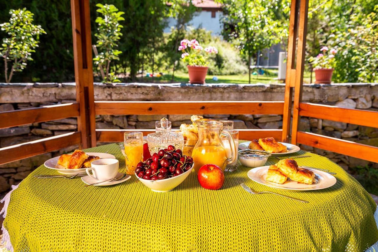 Garmen Hills Guest Houses Kültér fotó